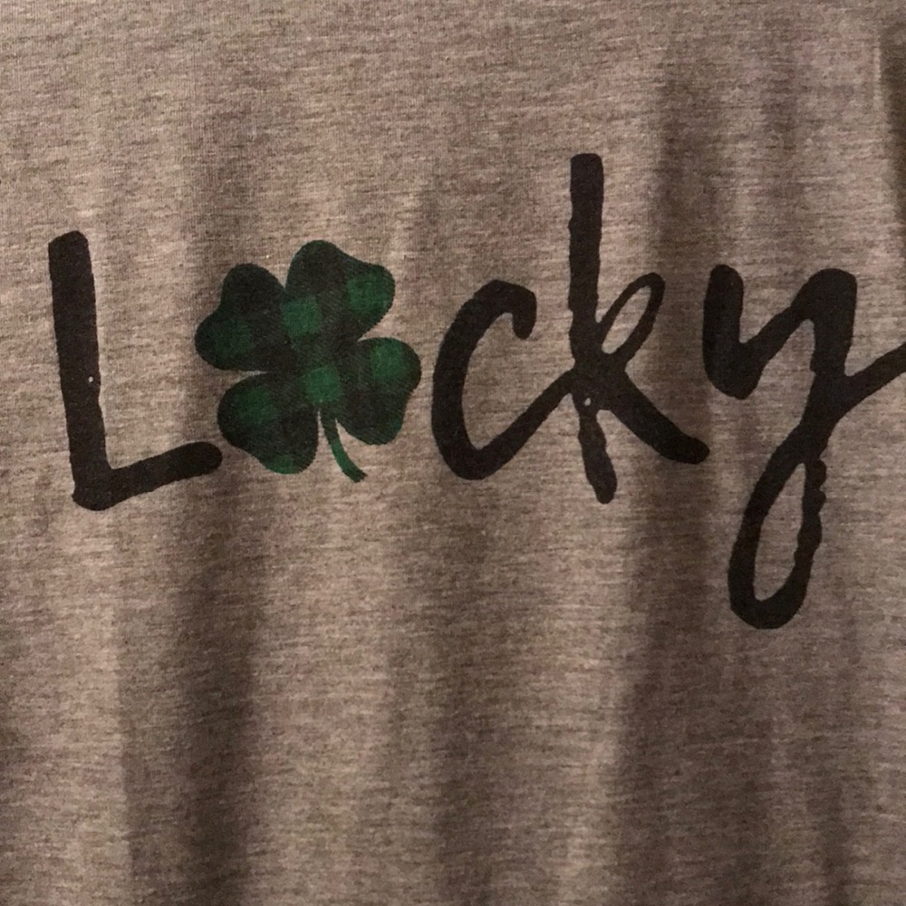 Iucky tee - Picture 2 of 2